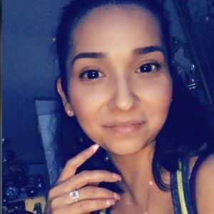 Meet your Posher, Virginia